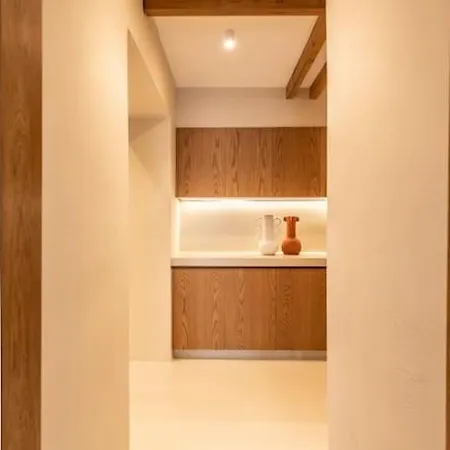 Villa Naos *
